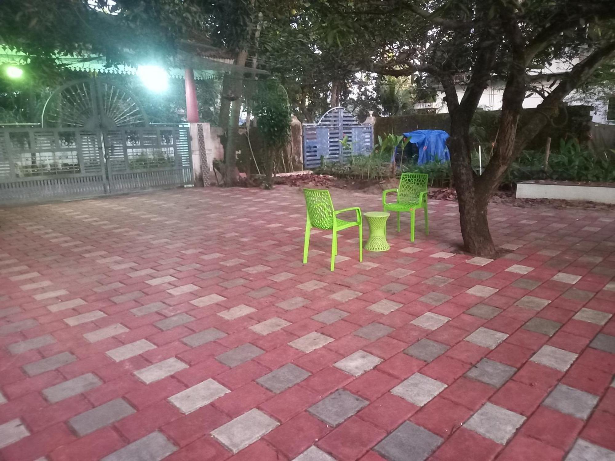 Stains Holidayhome & Party Floor, Cherai Beach Pallipuram Exterior photo